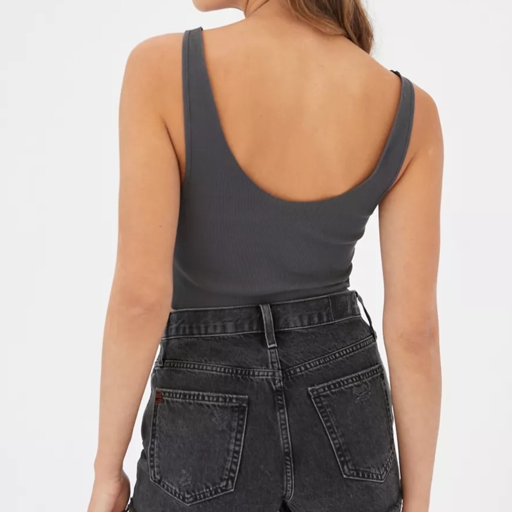 BDG Girlfriend High-Waisted Denim Short - Washed Black Denim - Picture 2 of 5